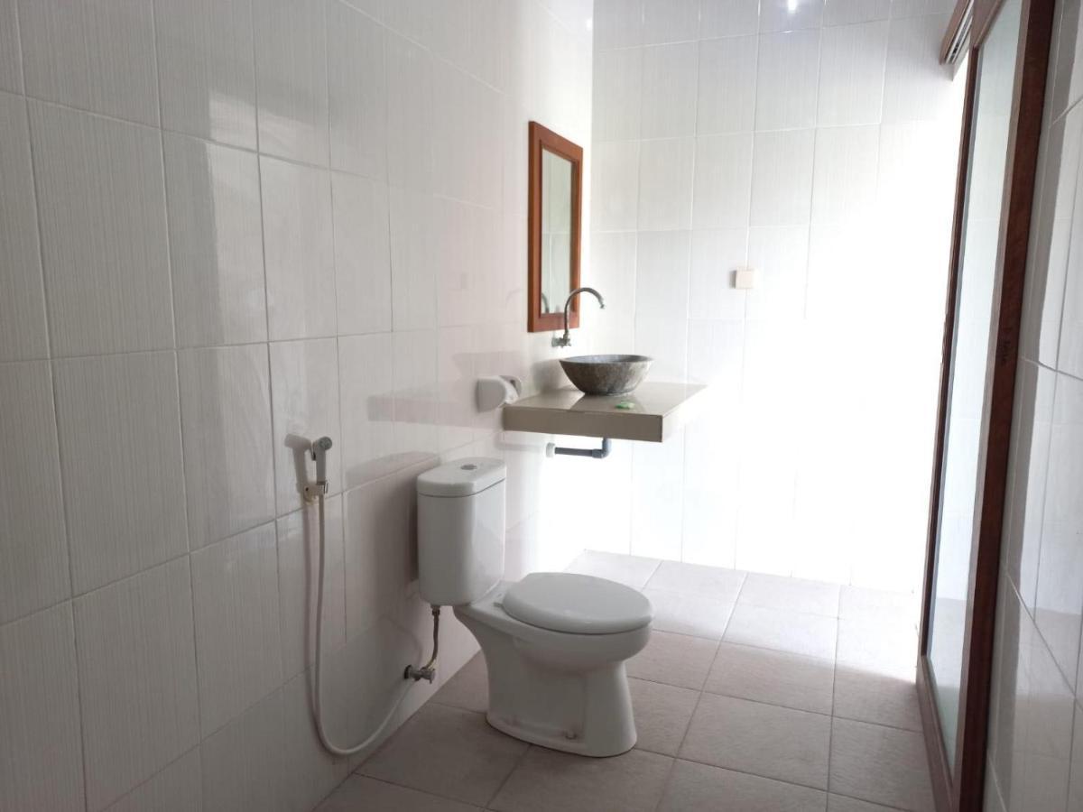 Bobo Bungalow Lembongan Buitenkant foto